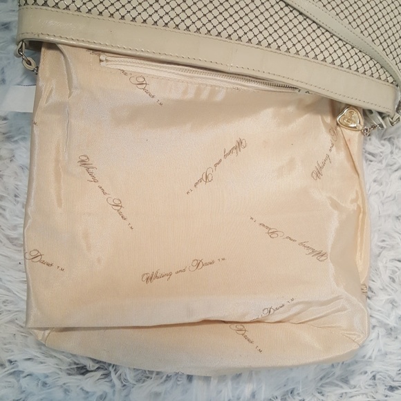 Whiting and Davis Cream leather and mesh bag. - Picture 7 of 8